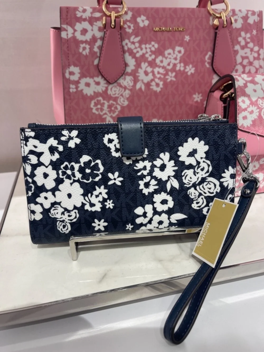 MICHAEL KORS Jet Set Travel Large Double Zip Printed Signature Logo Wristlet Wal